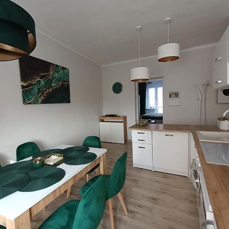 Szmaragdowy Apartament Przy Ulicy Opolskiej Tarnowskie Góry Εξωτερικό φωτογραφία