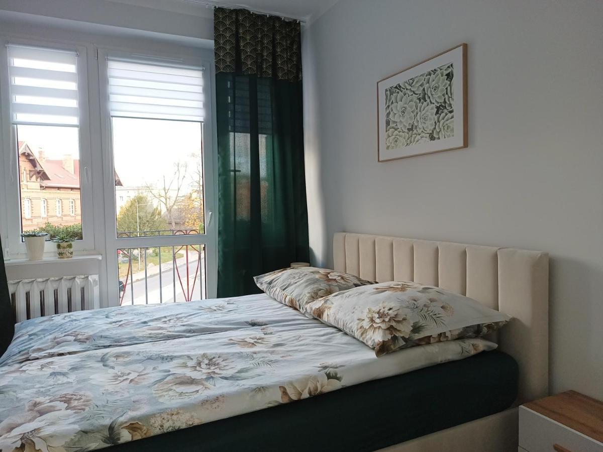 Szmaragdowy Apartament Przy Ulicy Opolskiej Tarnowskie Góry Εξωτερικό φωτογραφία