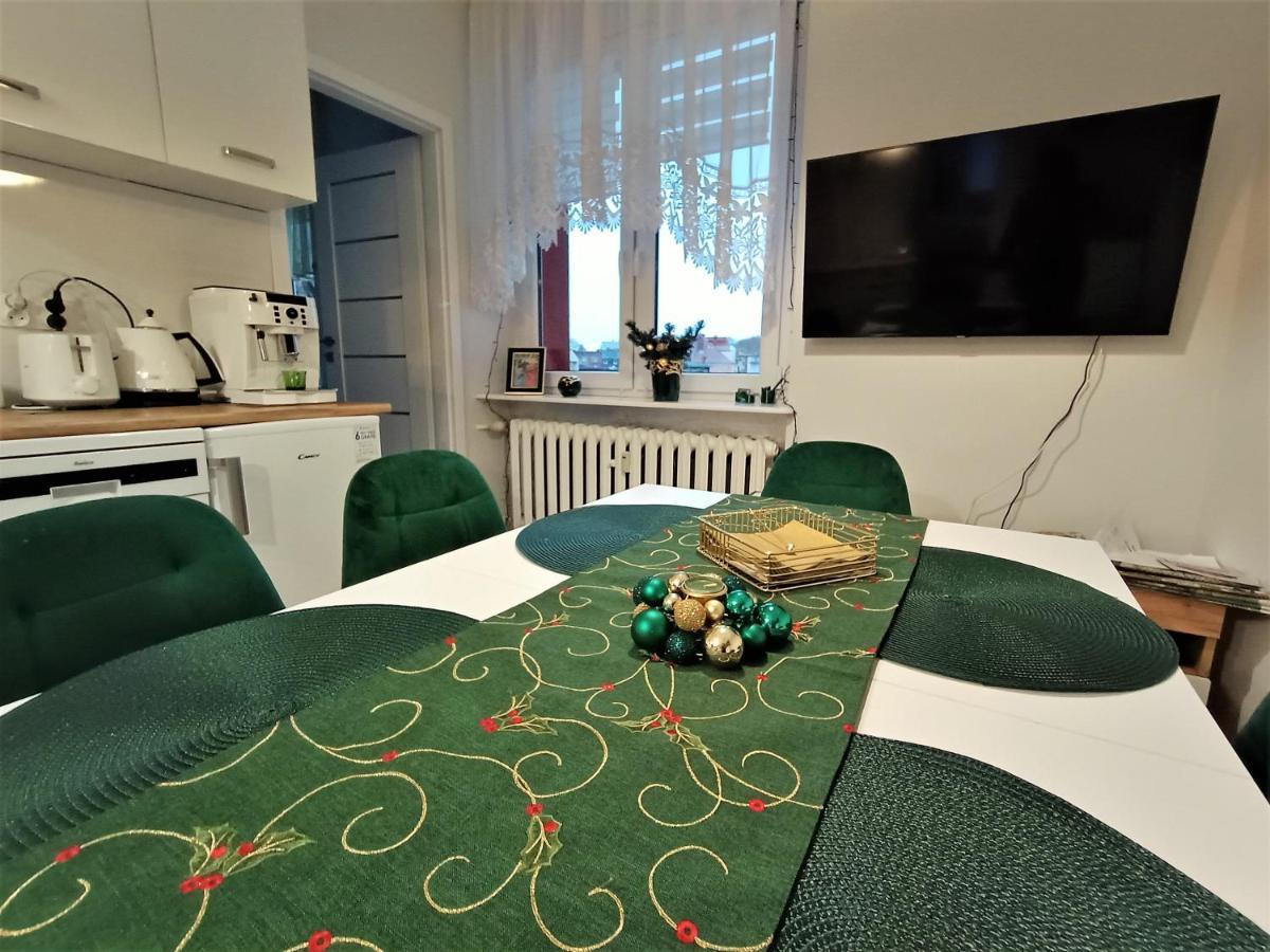Szmaragdowy Apartament Przy Ulicy Opolskiej Tarnowskie Góry Εξωτερικό φωτογραφία