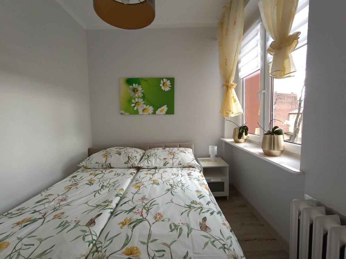 Szmaragdowy Apartament Przy Ulicy Opolskiej Tarnowskie Góry Εξωτερικό φωτογραφία