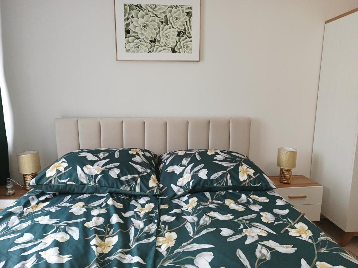 Szmaragdowy Apartament Przy Ulicy Opolskiej Tarnowskie Góry Εξωτερικό φωτογραφία