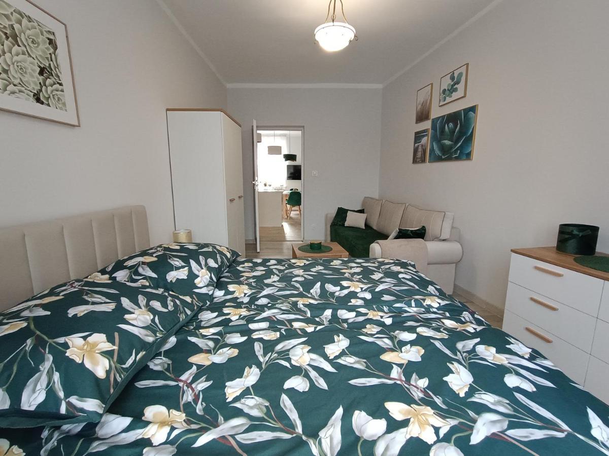 Szmaragdowy Apartament Przy Ulicy Opolskiej Tarnowskie Góry Εξωτερικό φωτογραφία